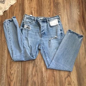 Pacsun Mom Jean in size 26